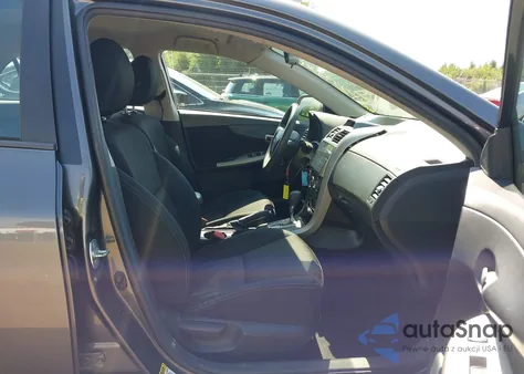 2012 Toyota Corolla S z USA, uszkodzony, nr VIN 2T1BU4EEXCC848552